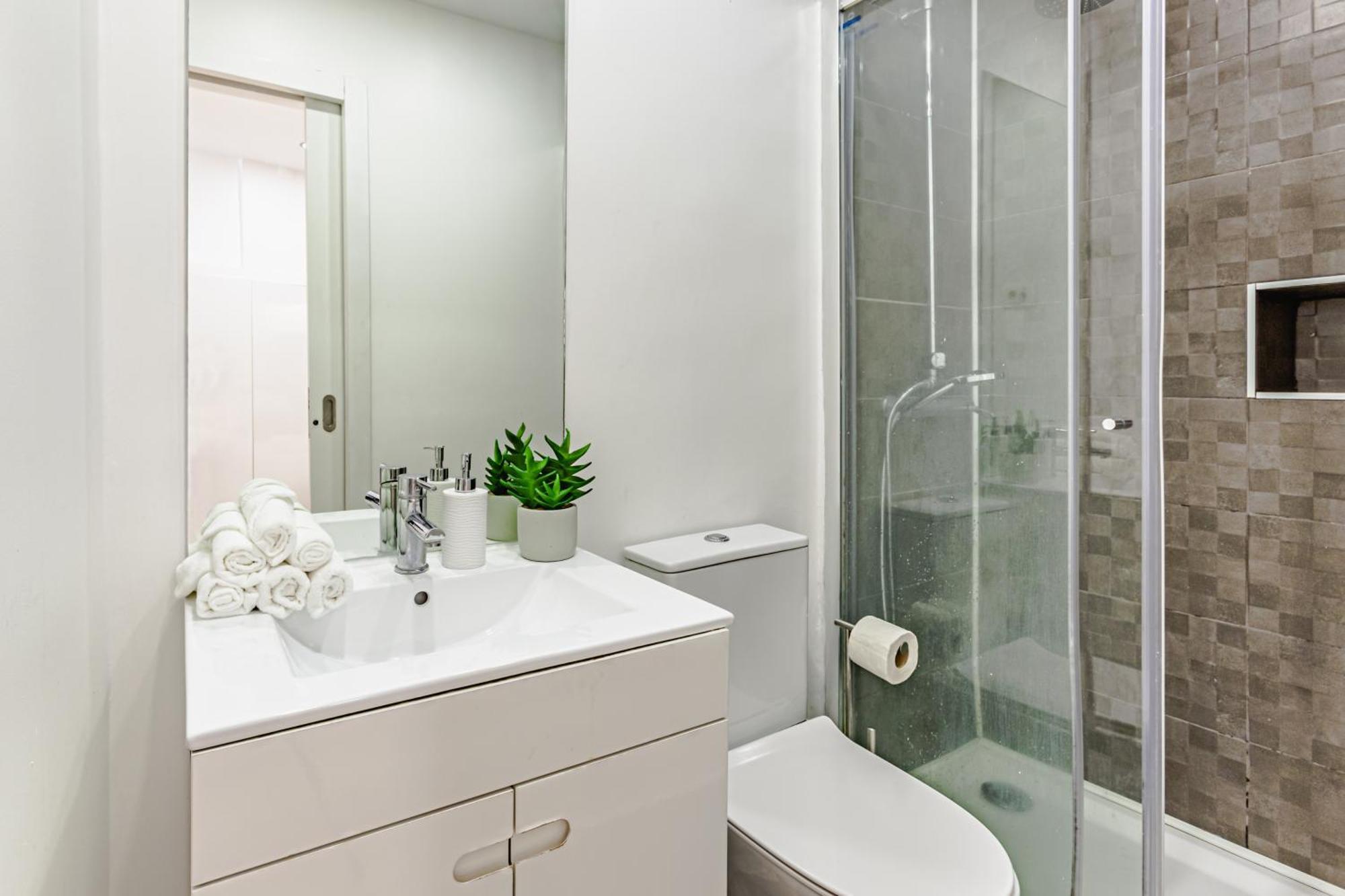 Visit Lisbon4fun - Alfama Apartment Lissabon