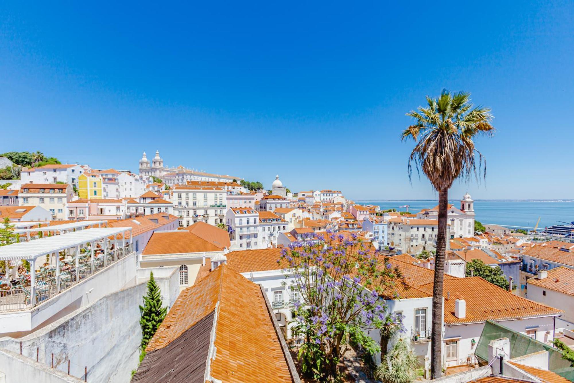 Visit Lisbon4fun - Alfama Apartment Lissabon